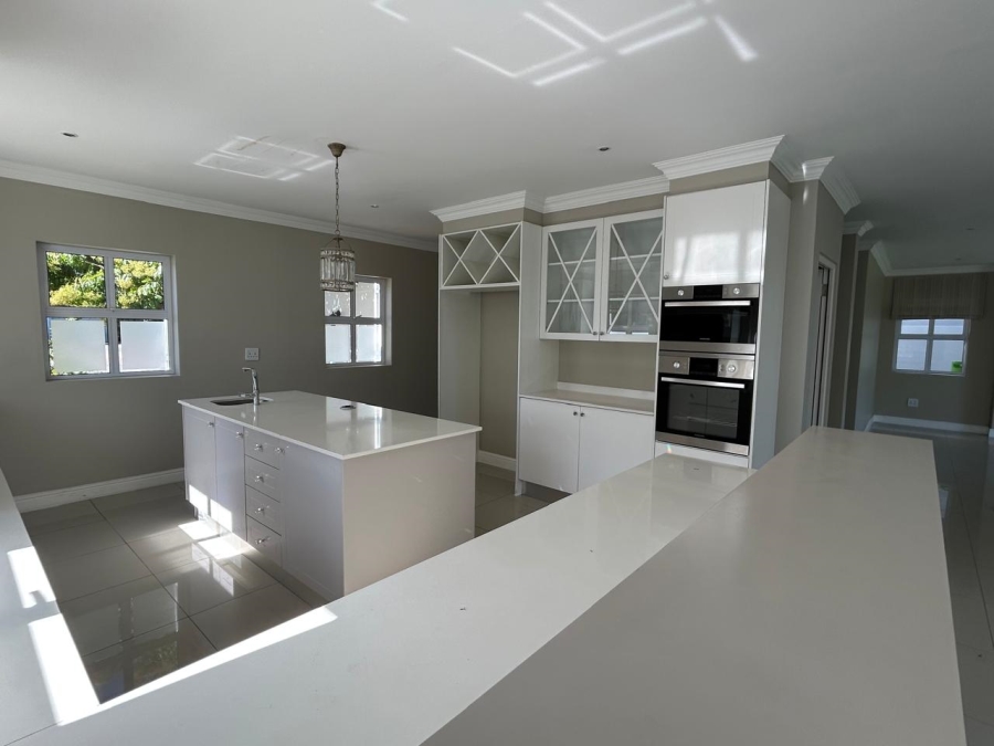 To Let 3 Bedroom Property for Rent in Val De Vie Estate Western Cape